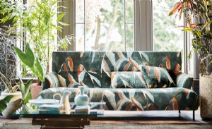 Viewing Makona  by Black Edition