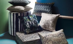 Viewing Tiano by Black Edition