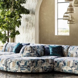 Viewing Figura  by Clarke & Clarke