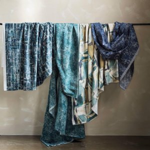 Viewing Quadrata by Clarke & Clarke