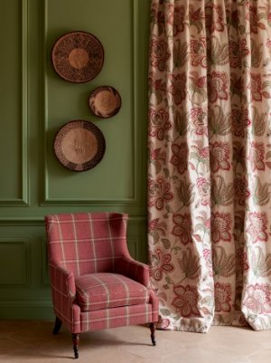 Viewing Oriana by Colefax & Fowler