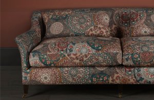 Viewing Imari by GP & J Baker