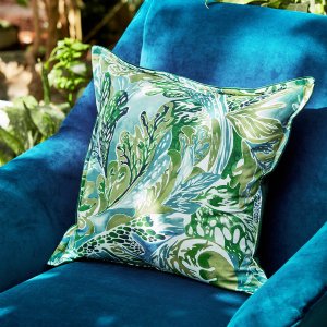 Viewing Alotau by Harlequin