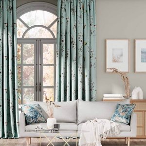 Viewing Amazilia 1 by Harlequin