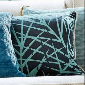 Viewing Lorenza by Harlequin