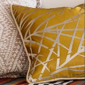 Viewing Lorenza by Harlequin