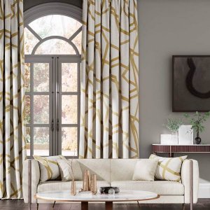 Viewing Sumi  by Harlequin