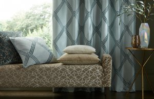 Viewing Zahavi by Kai