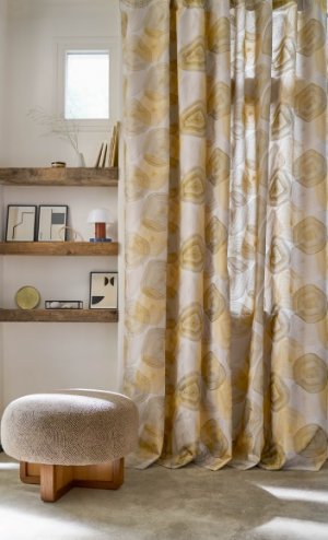 Viewing Woodside by Larsen
