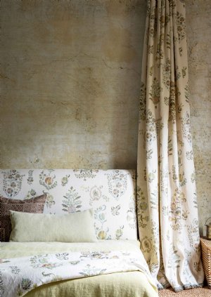 Viewing Sicilia by Lewis & Wood