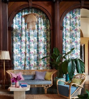 Viewing Olympia by Manuel Canovas