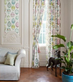 Viewing Sophie by Manuel Canovas