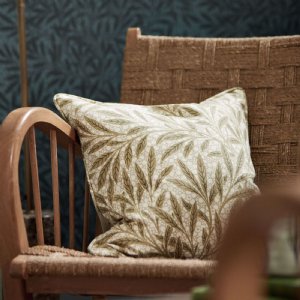 Viewing Emery's Willow by Morris & Co