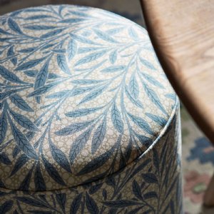 Viewing Emery's Willow by Morris & Co