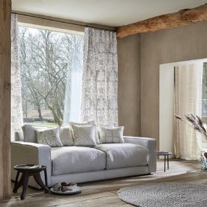 Viewing Pure Honeysuckle & Tulip Print by Morris & Co