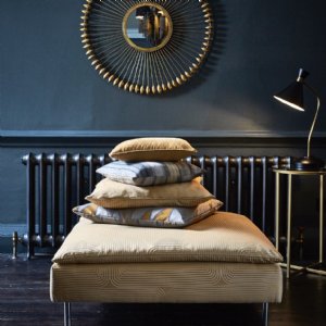 Viewing Generation by Prestigious Textiles