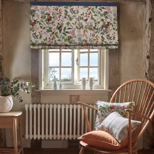 Viewing Hedgerow by Prestigious Textiles