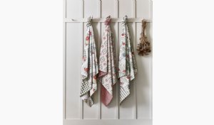 Viewing Lillian by Prestigious Textiles