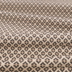 Viewing Elska by Romo