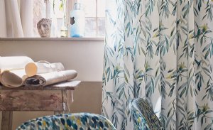 Viewing Elvey by Romo