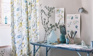 Viewing Otelie by Romo