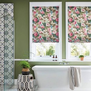 Viewing Chelsea  by Sanderson