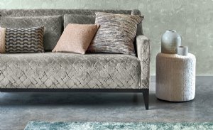 Viewing Ives by Villa Nova