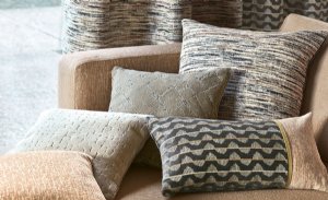 Viewing Ives by Villa Nova