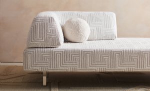Viewing Macrame by Zinc