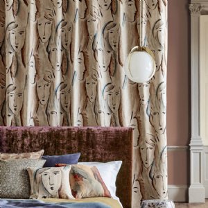 Viewing Les Dames by Zoffany