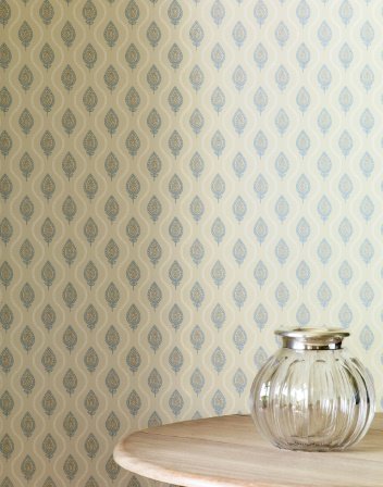 Verity by Colefax & Fowler | Wallpaper