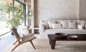 Viewing Suna by Mark Alexander