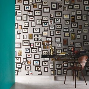 Viewing Narissa by Matthew Williamson