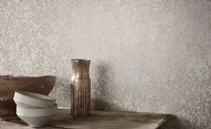 Viewing Nyiri by Romo